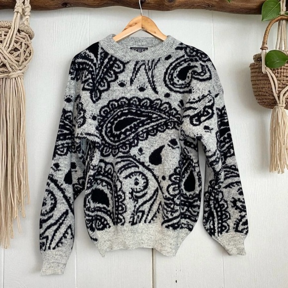 Vintage Scusa Paisley Patterned Chunky Knit Black and Gray Sweater Size Large - Picture 1 of 5